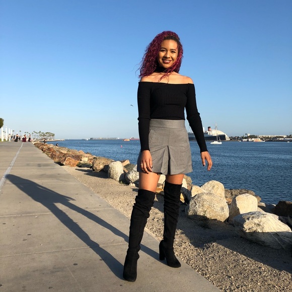 Meet your Posher, Briana - Picture 4 of 4